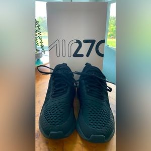 Black Nike Air Max 270 Women’s Sneakers